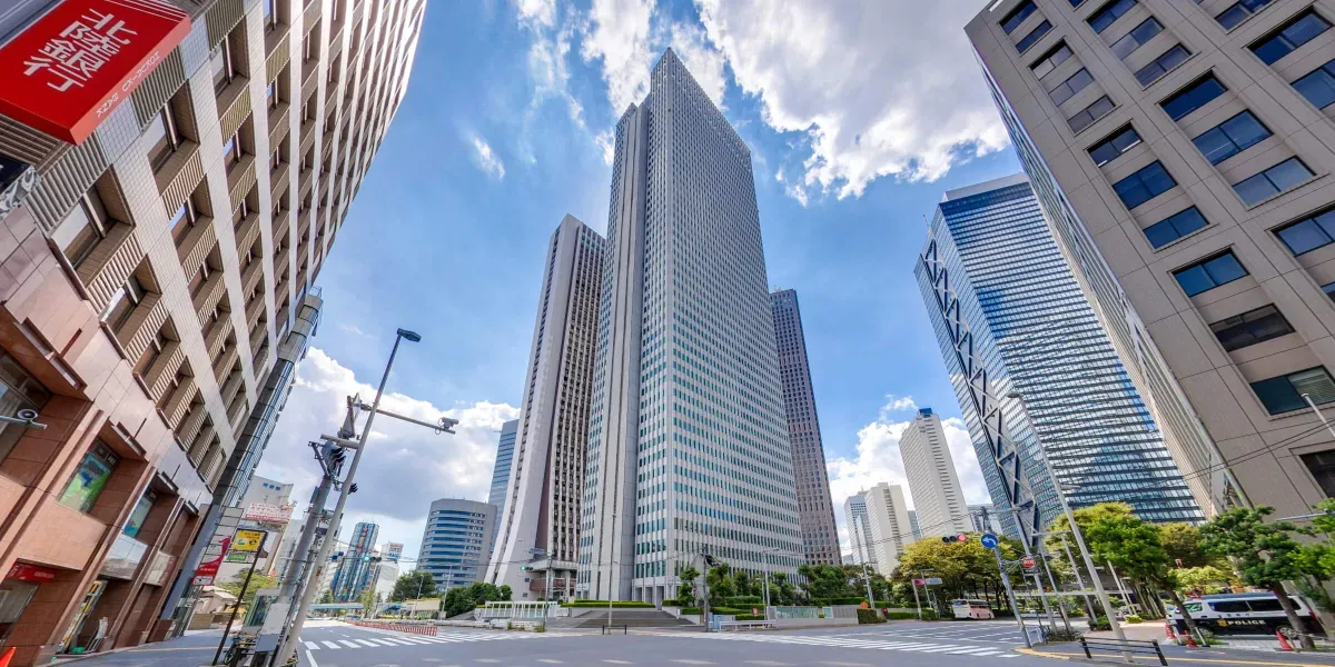 新宿本社
